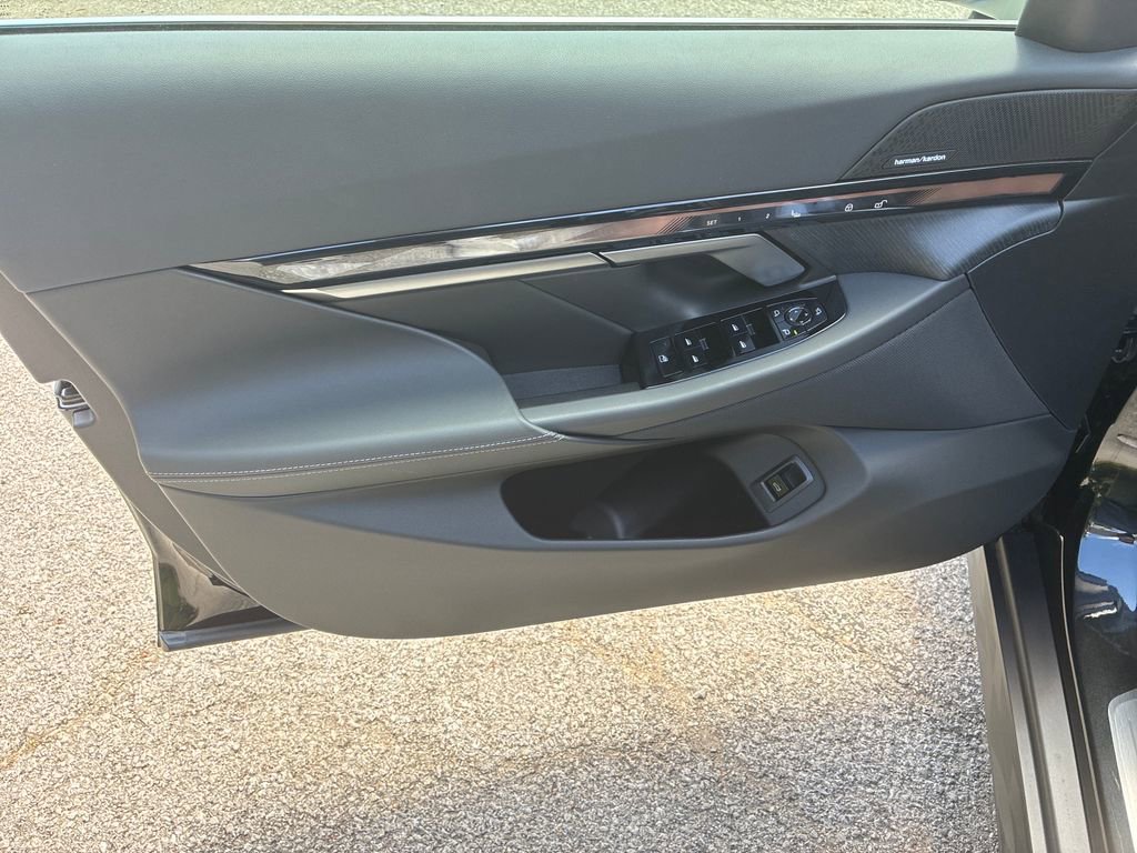 New 2027 BMW 530i xDrive AWD/4WD image 9