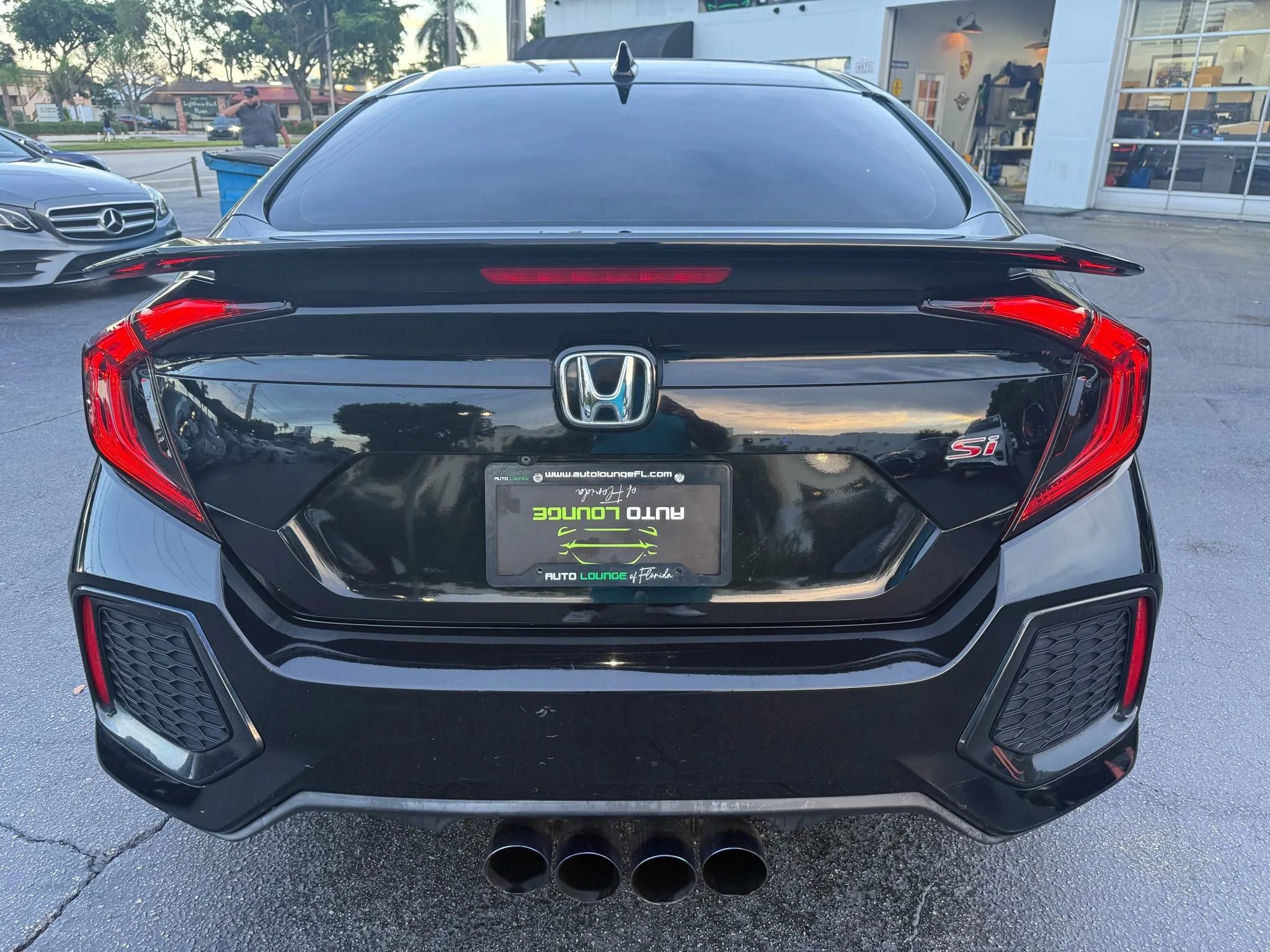 Used 2018 Honda Civic Si image 5