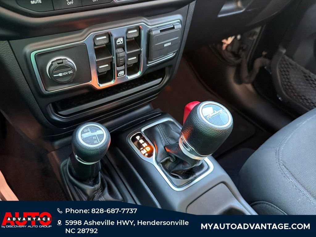 Used 2022 Jeep Gladiator Sport image 20