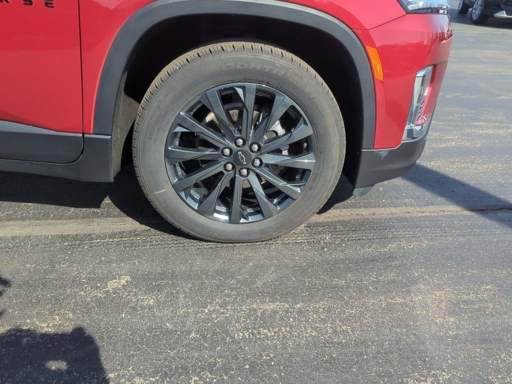 Certified 2023 Chevrolet Traverse RS w/ LPO, Floor Liner Package image 14