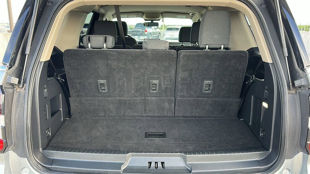 Used 2022 Ford Expedition XLT image 35
