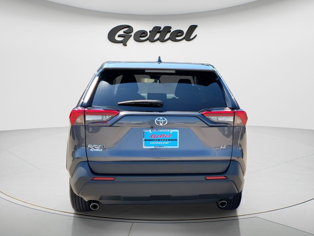 Used 2024 Toyota RAV4 LE FWD image 6