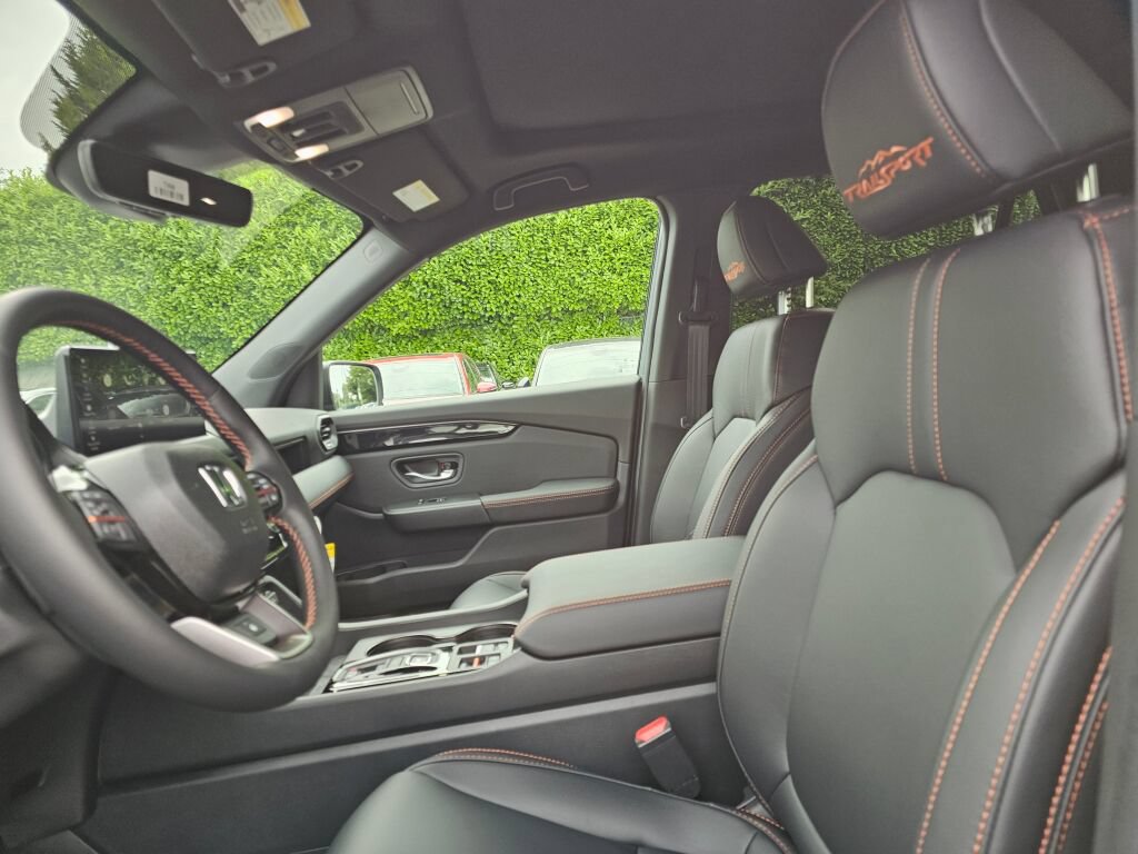 New 2026 Honda Pilot TrailSport image 23
