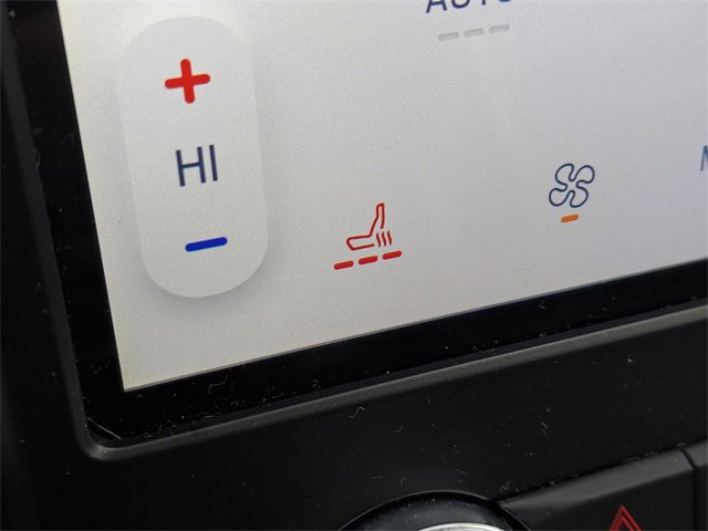 Used 2024 Ford Edge SEL image 15