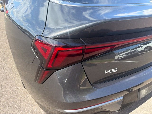 Used 2026 Kia K5 LXS FWD image 9
