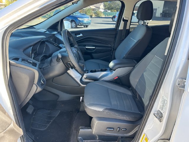 Used 2015 Ford Escape SE w/ Equipment Group 201A AWD/4WD image 22