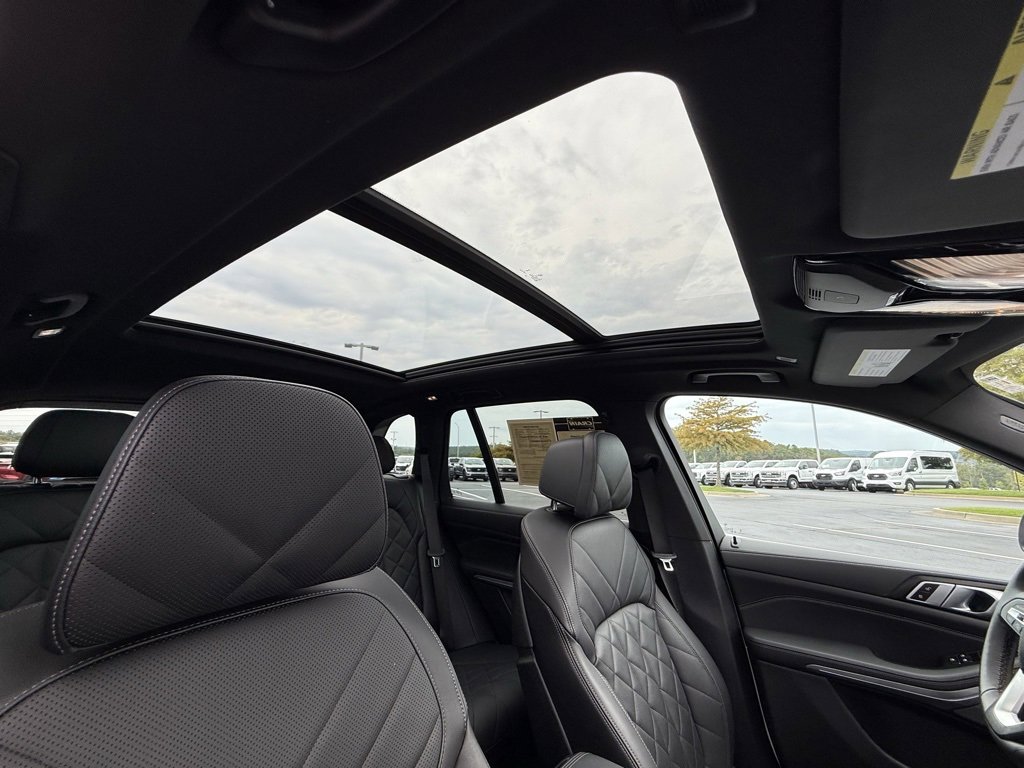 Used 2024 BMW X5 xDrive40i image 30