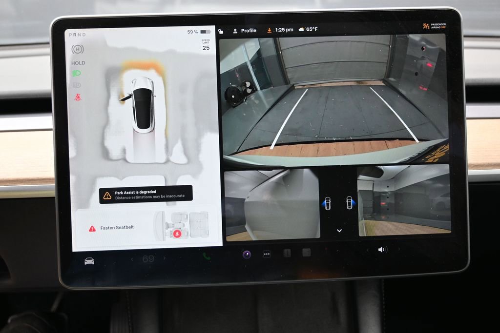 Used 2023 Tesla Model 3 Standard Range RWD image 23