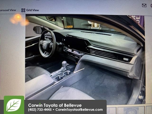 Used 2025 Toyota Camry LE image 11