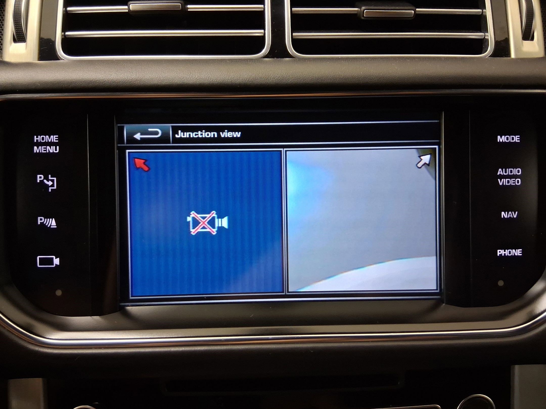 Used 2015 Land Rover Range Rover Supercharged image 26