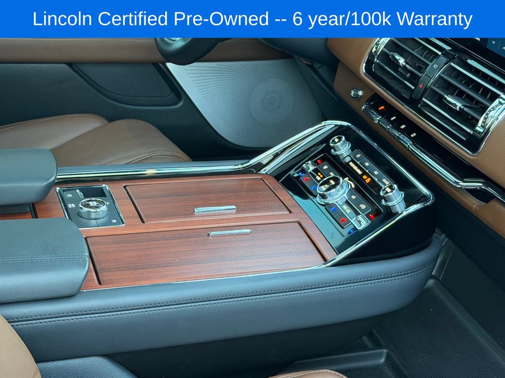 Used 2024 Lincoln Navigator Reserve AWD/4WD image 24