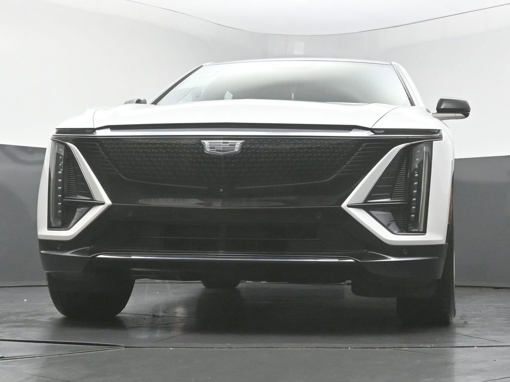 Used 2024 Cadillac Lyriq Sport AWD/4WD image 47