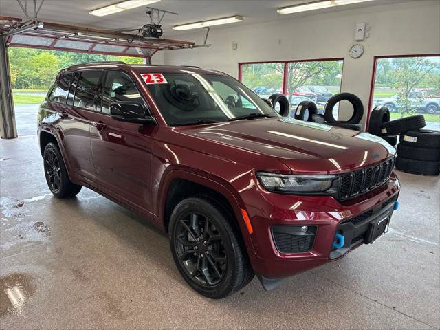 Certified 2023 Jeep Grand Cherokee 30th Anniversary AWD/4WD video 1