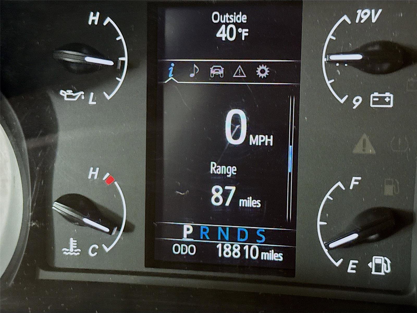 Used 2021 Toyota Sequoia SR5 image 2