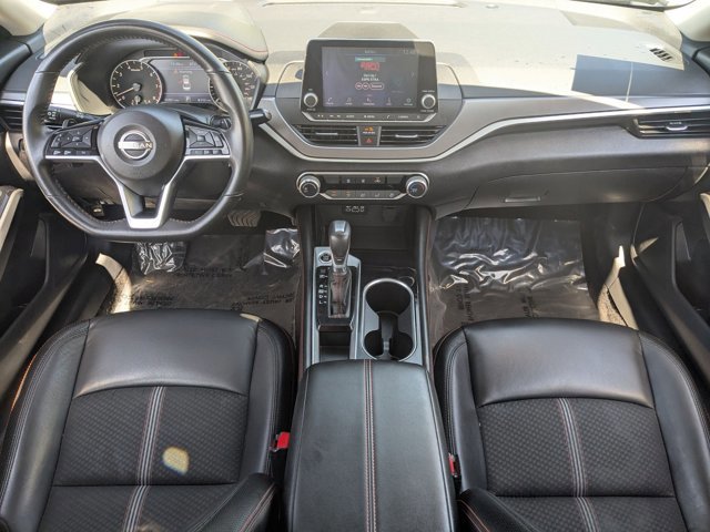 Used 2024 Nissan Altima 2.5 SR FWD image 17