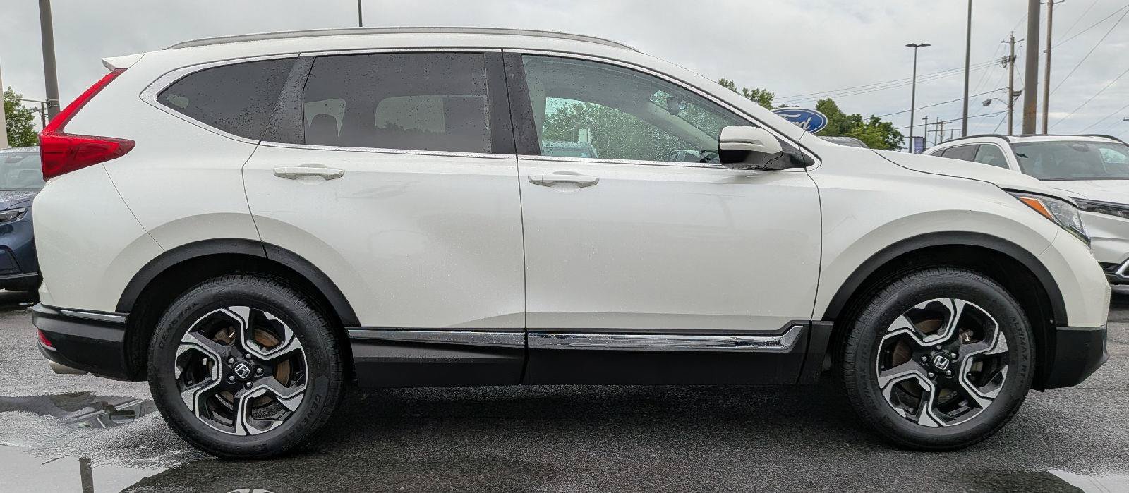 Used 2017 Honda CR-V Touring image 7