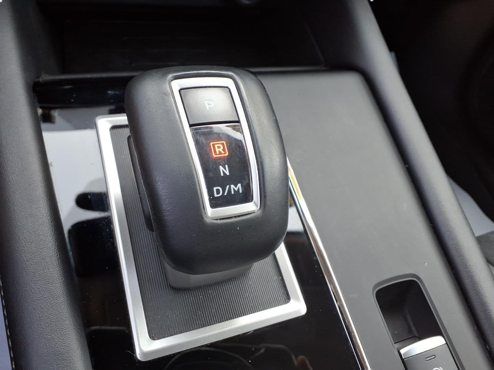 Used 2024 Mitsubishi Outlander SE image 23