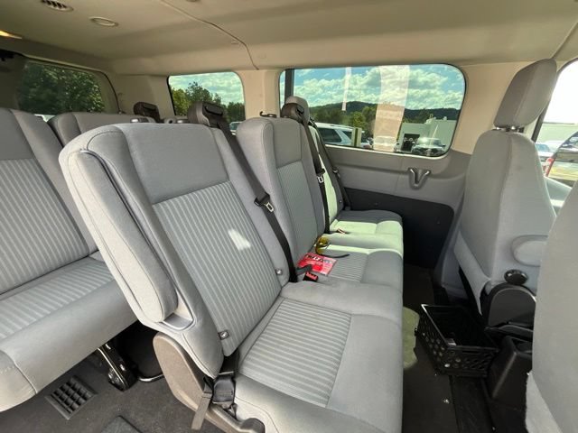 Used 2015 Ford Transit 150 XLT RWD image 45