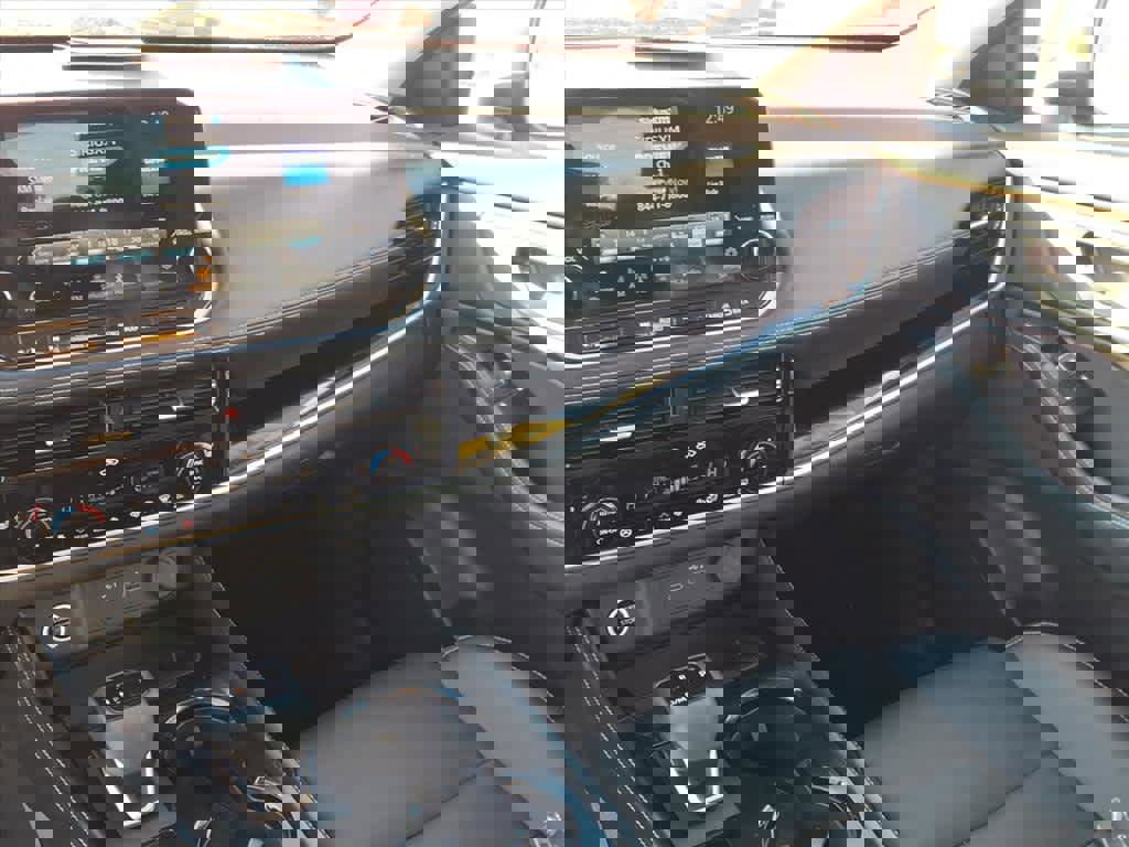 Certified 2023 Nissan Rogue SL w/ SL Premium Package image 15