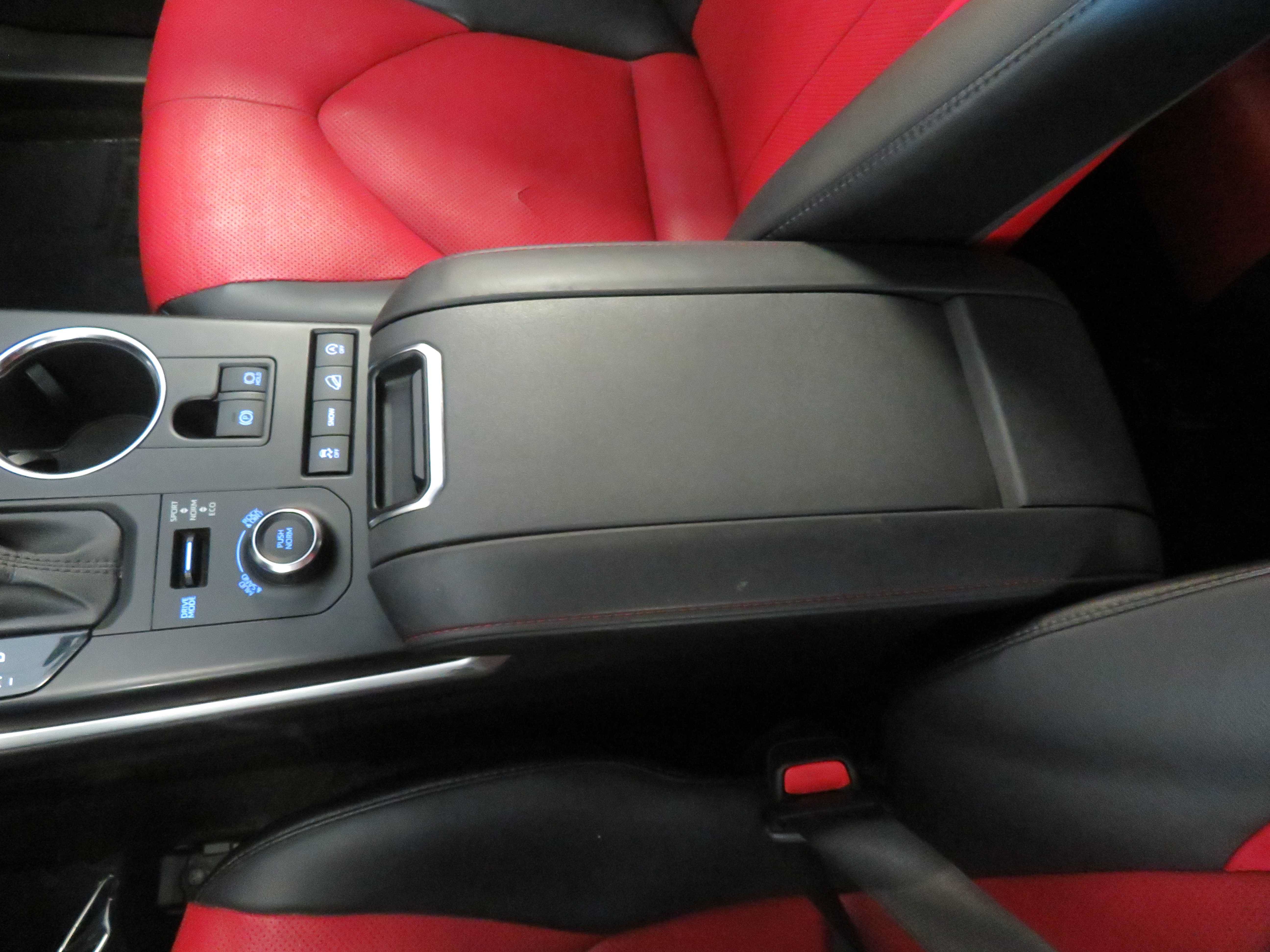 Used 2021 Toyota Highlander XSE AWD/4WD image 52