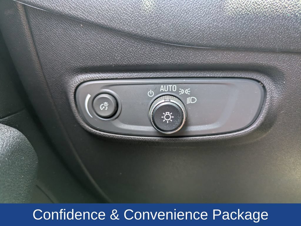Used 2022 Chevrolet Equinox LT FWD image 24