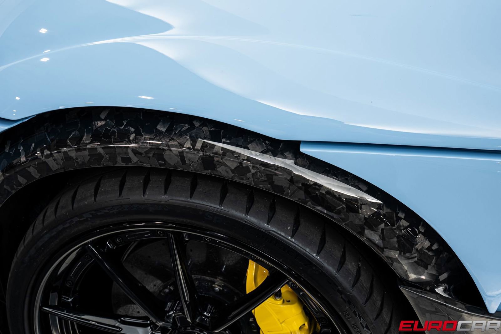 Used 2025 Ferrari Purosangue AWD/4WD image 21