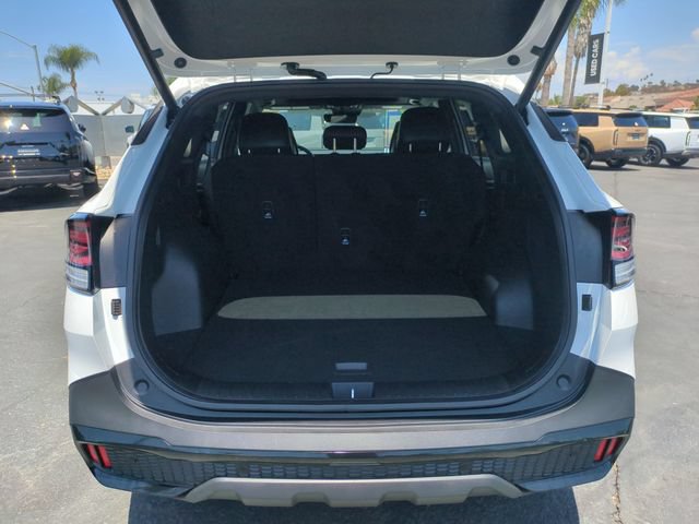 Certified 2025 Kia Sportage X-Pro Prestige AWD/4WD image 32