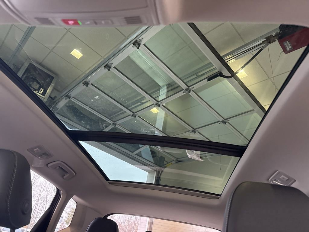 New 2026 Volkswagen Taos SE image 22