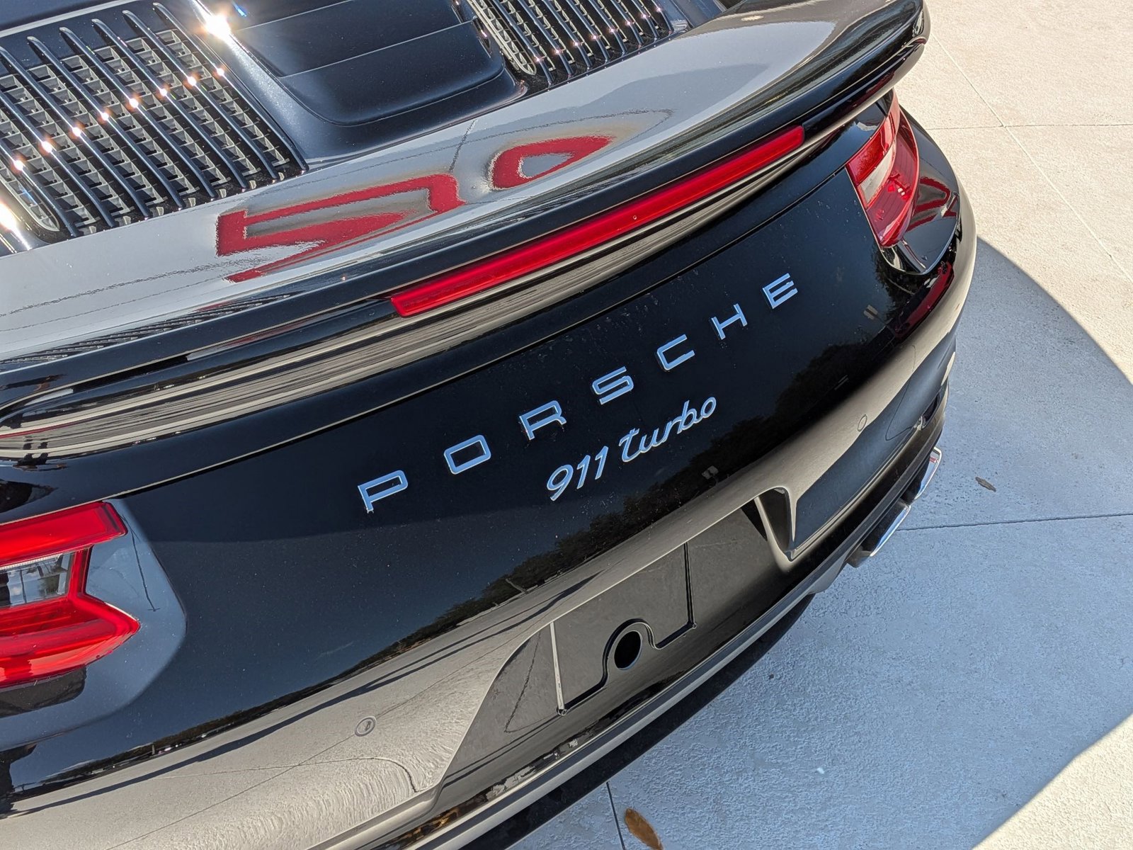 Certified 2017 Porsche 911 Turbo image 13