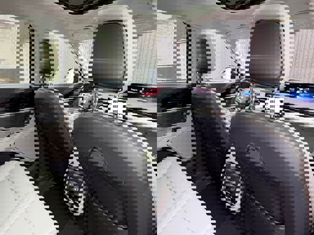 New 2026 Lincoln Nautilus Premier w/ Equipment Group 102A image 22