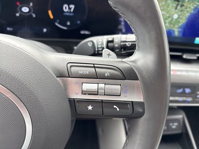 Used 2024 Hyundai Kona Limited image 19