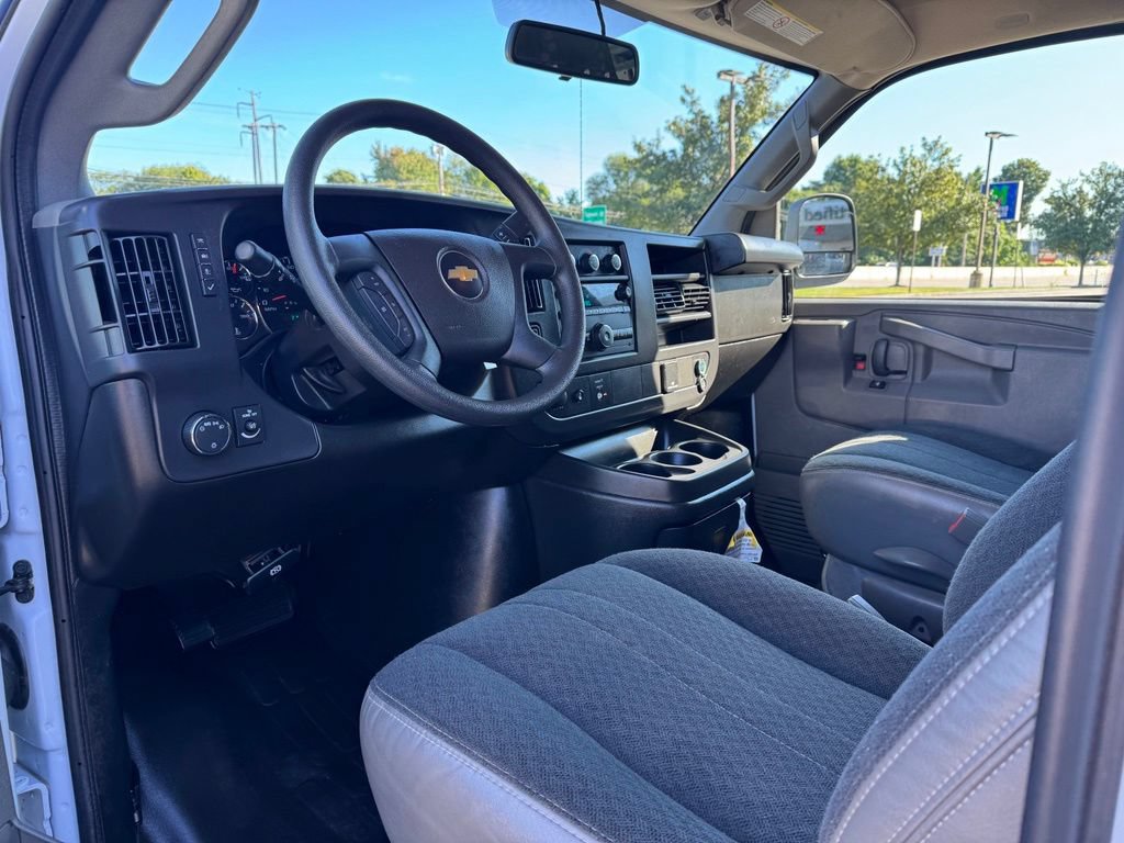 Used 2025 Chevrolet Express 2500 w/ Driver Convenience Package RWD image 14