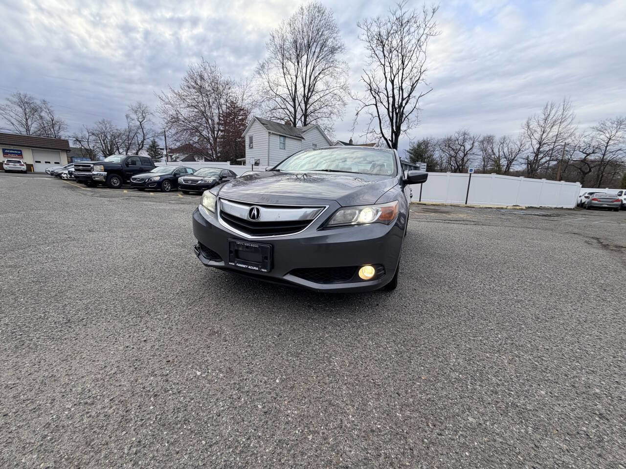 Used 2014 Acura ILX w/ Premium Package image 2