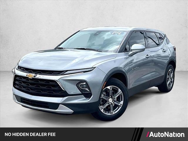 Used 2023 Chevrolet Blazer LT FWD image 1