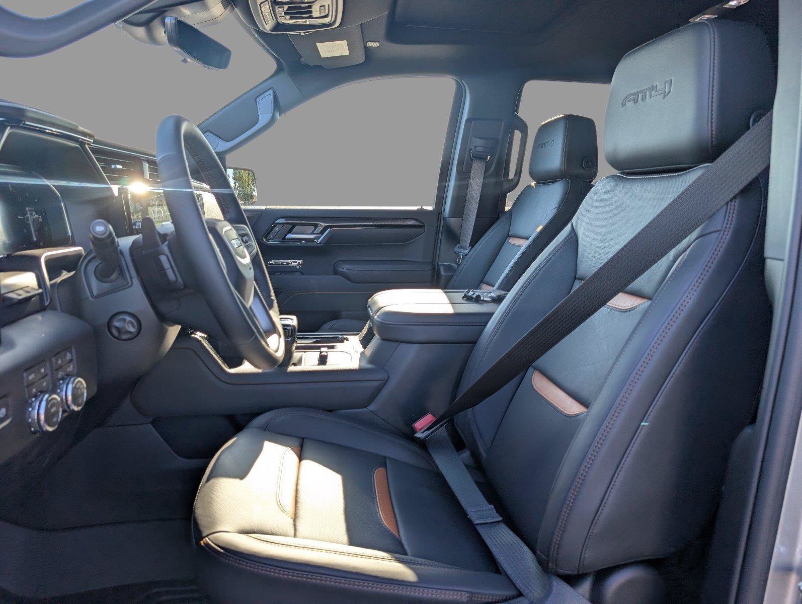New 2026 GMC Sierra 1500 AT4 w/ AT4 Premium Package AWD/4WD image 17