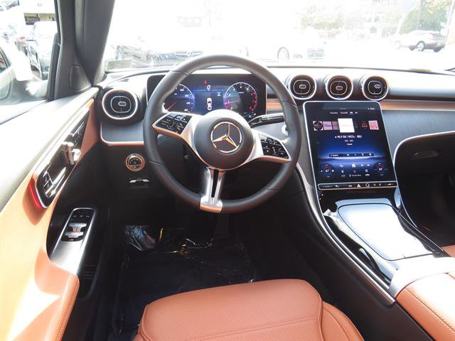 Used 2025 Mercedes-Benz C 300 4MATIC Sedan image 10