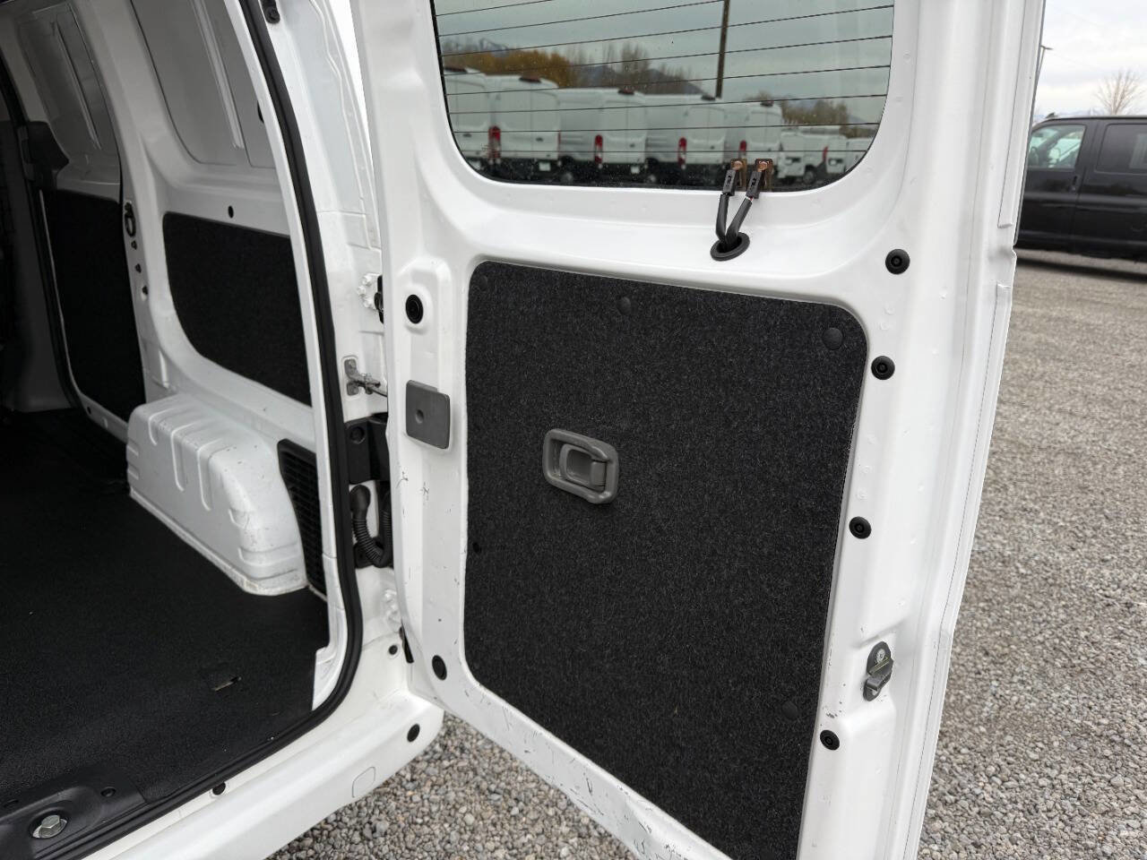 Used 2021 Nissan NV200 SV w/ Back Door Glass Package image 21