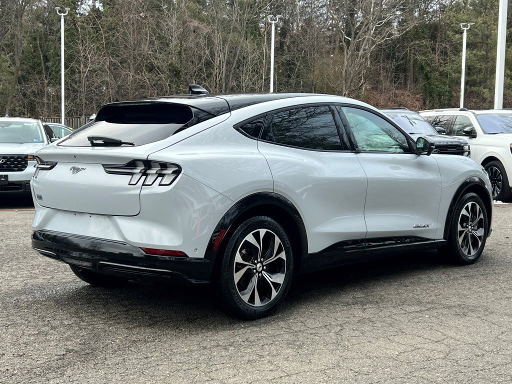 Used 2023 Ford Mustang Mach-E Premium image 5
