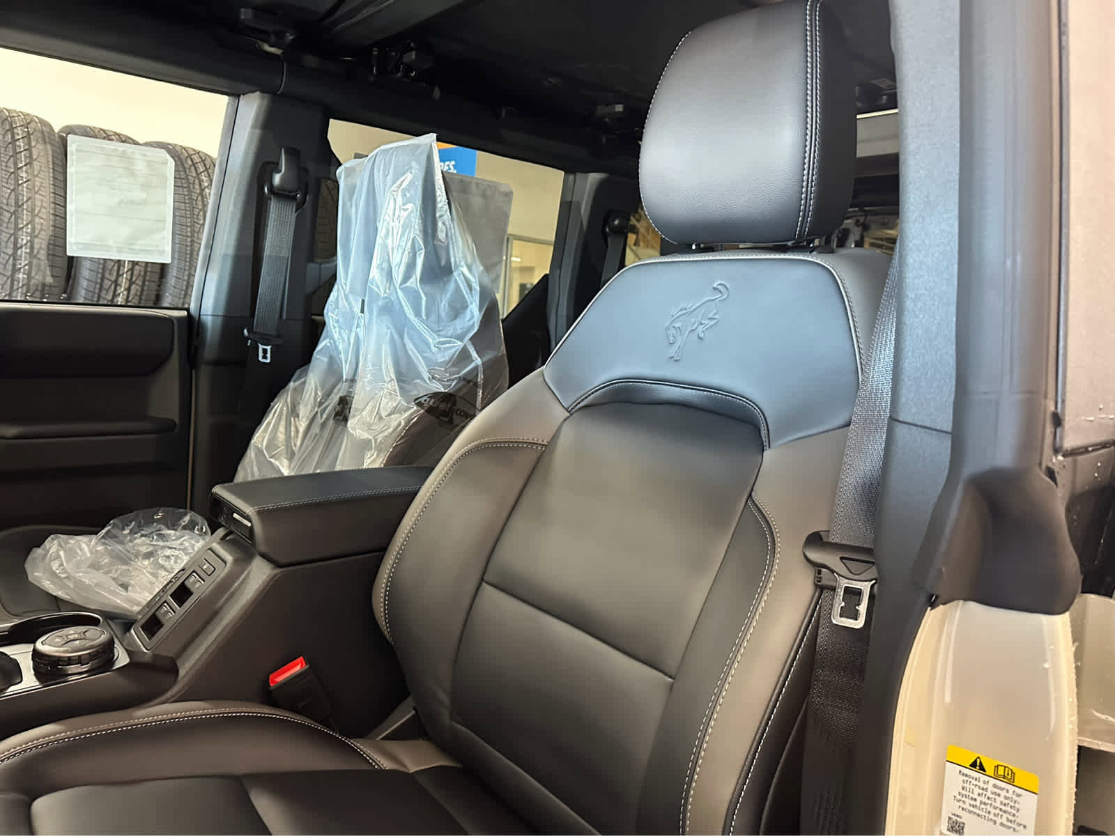 New 2026 Ford Bronco Outer Banks AWD/4WD image 22