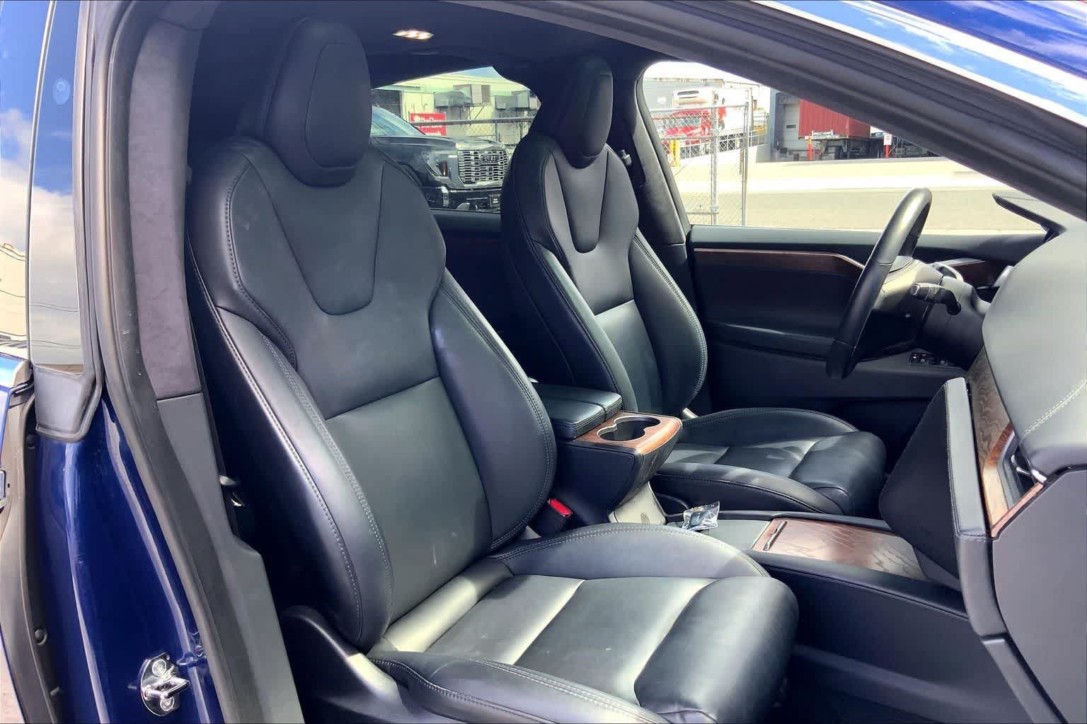 Used 2021 Tesla Model X Long Range AWD/4WD image 13