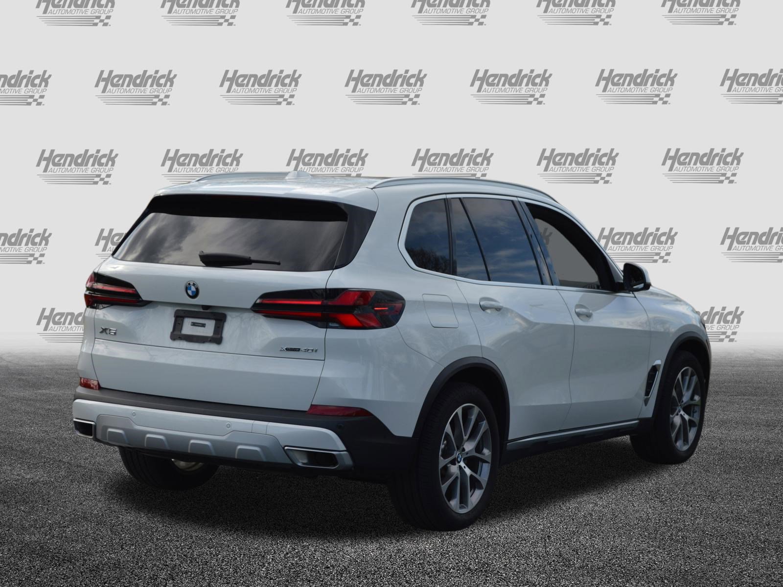 Certified 2024 BMW X5 xDrive40i w/ Premium Package image 11