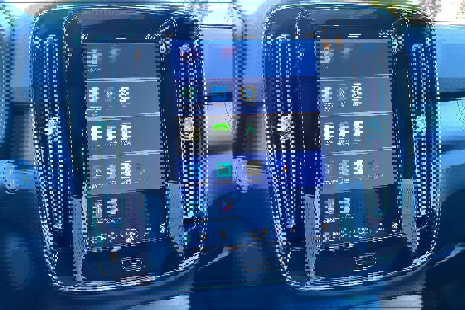 Used 2023 Volvo XC40 Recharge Ultimate w/ Protection Package Premier image 35