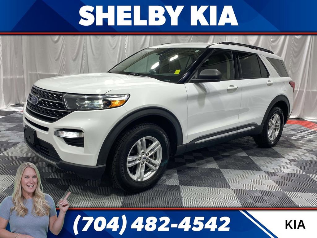 Used 2022 Ford Explorer XLT w/ Equipment Group 202A image 1