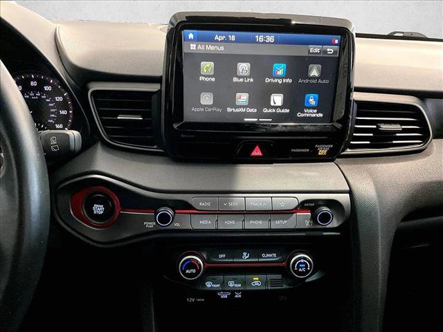 Used 2020 Hyundai Veloster 2.0 Premium image 24