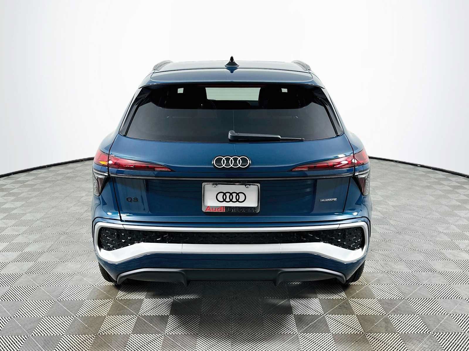 New 2026 Audi Q3 quattro 2.0T AWD/4WD image 6