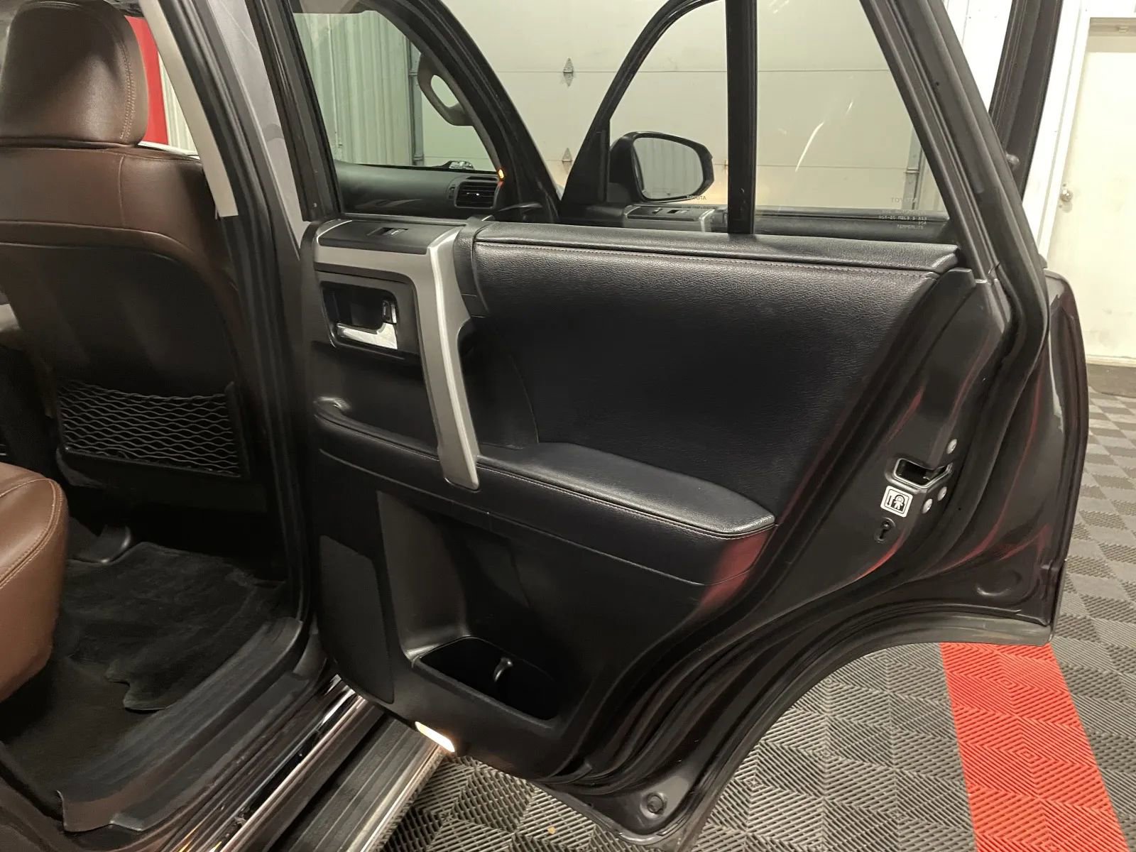 Used 2019 Toyota 4Runner Limited image 45