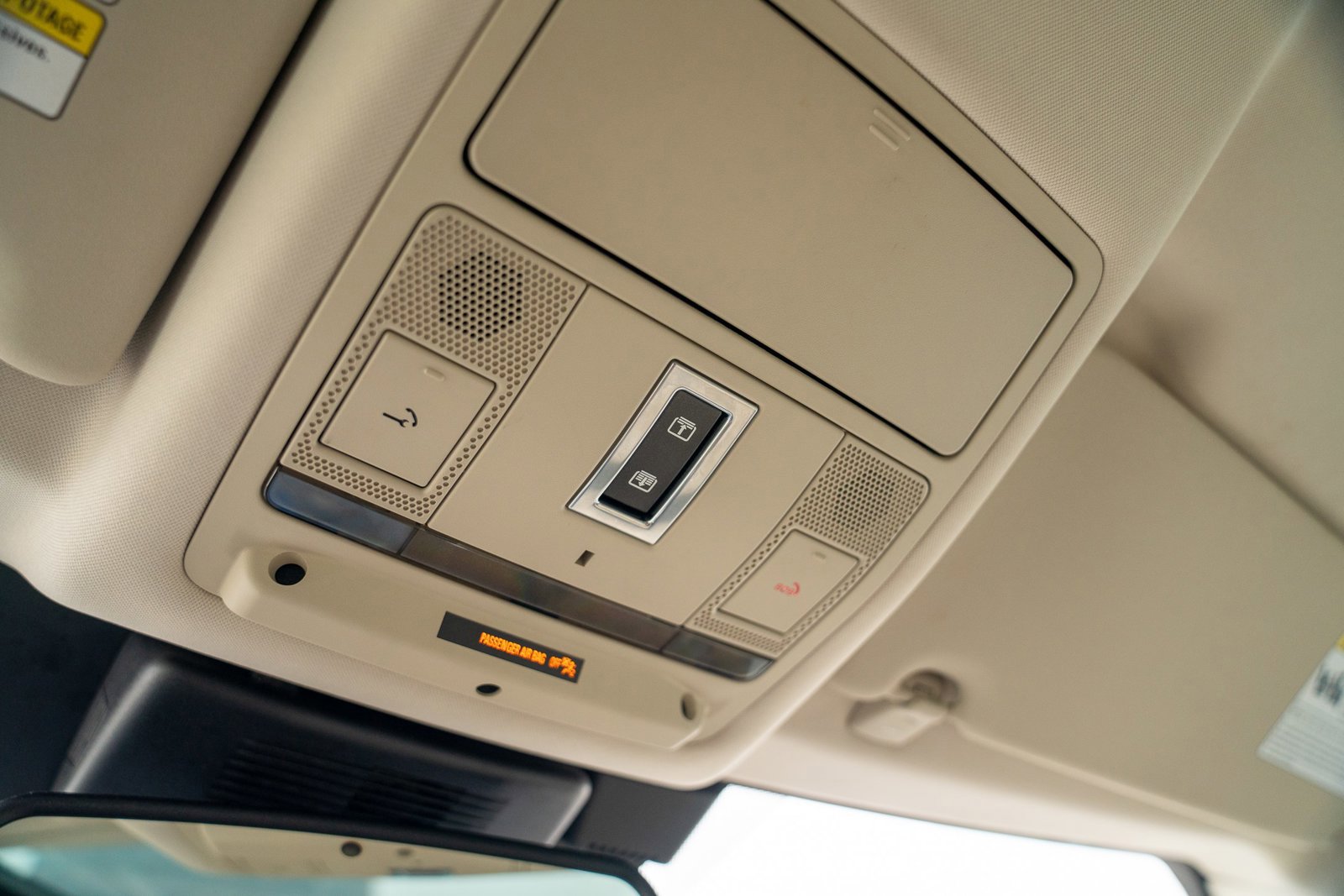 Used 2017 Land Rover Discovery Sport HSE image 20