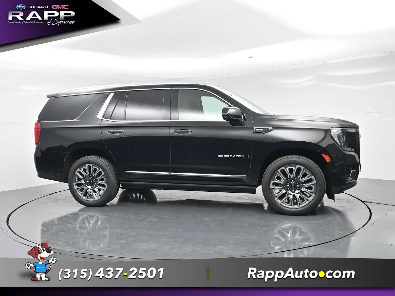 Used 2024 GMC Yukon Denali Ultimate AWD/4WD image 3