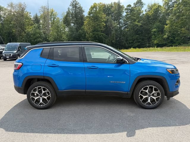New 2026 Jeep Compass Limited AWD/4WD image 6