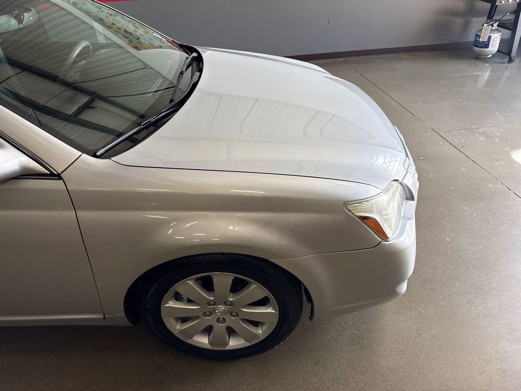 Used 2006 Toyota Avalon XLS image 62